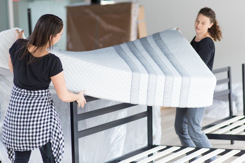 Moving Your Mattress: Two Ways To Get It Done • UniMovers